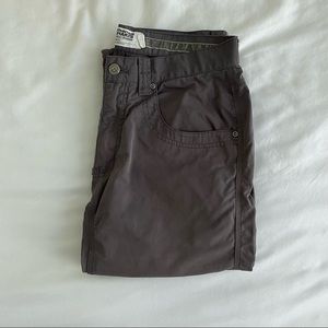 MOUNTAIN KHAKIS / Slim Tailored Fit Pant